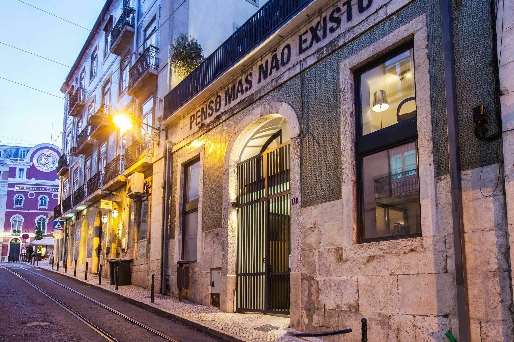 The Old Stables Chiado Apartments Lisboa Exteriör bild